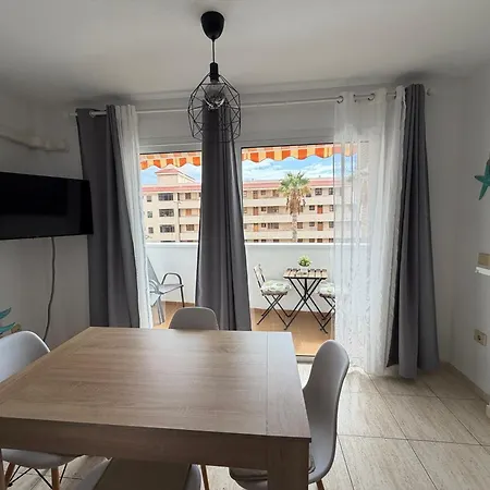 Apartment Cozy In Cristianos
